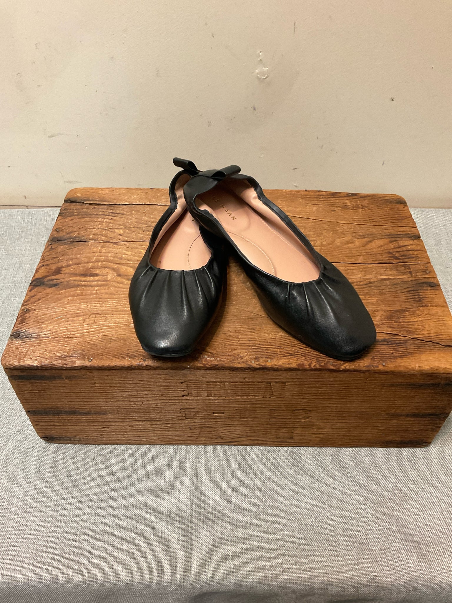 COLE HAAN 9 Black SHOES