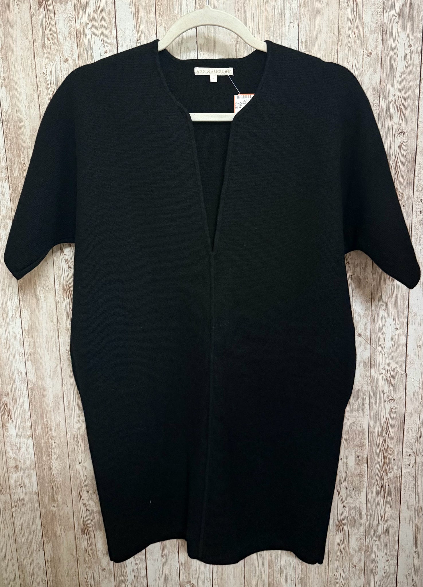 Size M ANN MASHBURN Black Sweater