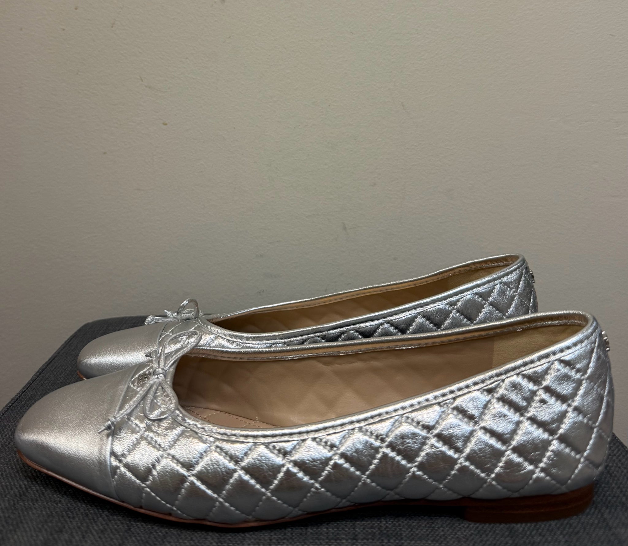 9 SAM EDELMAN Silver SHOES