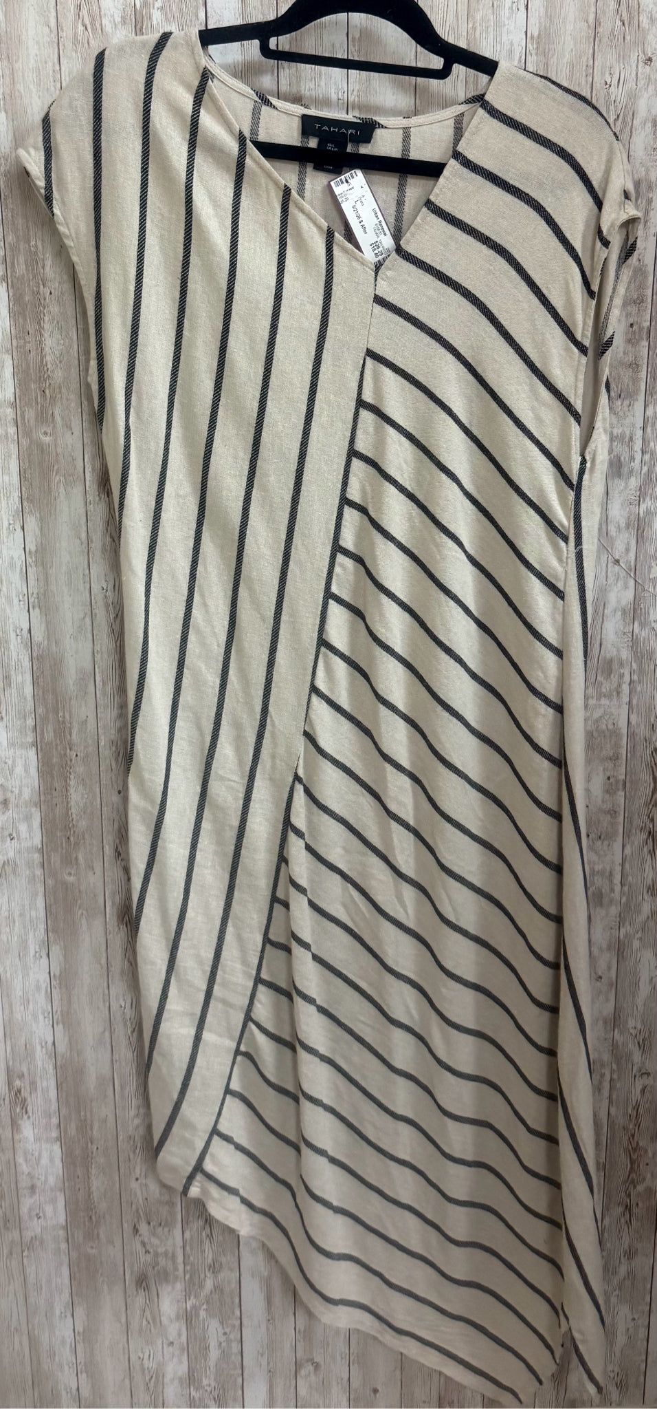 Size L TAHARI TAN PRINT Dress