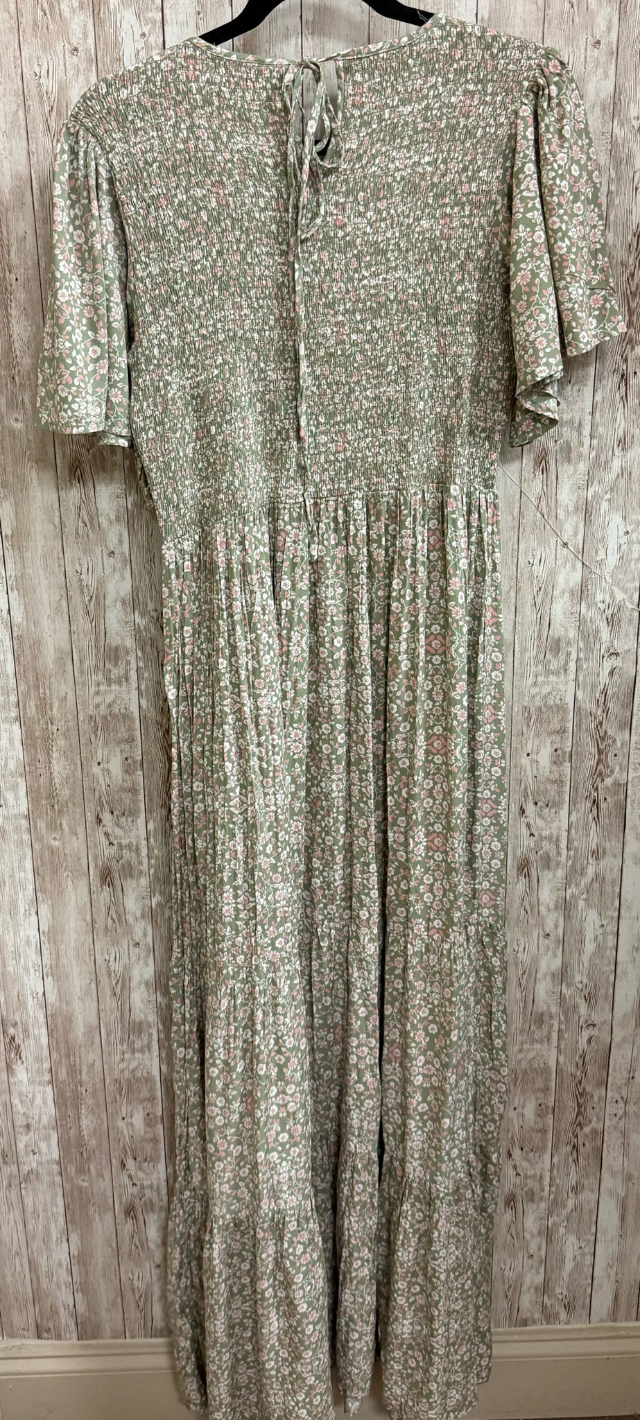 Size XL IN LOOM SAGE FLORAL Dress