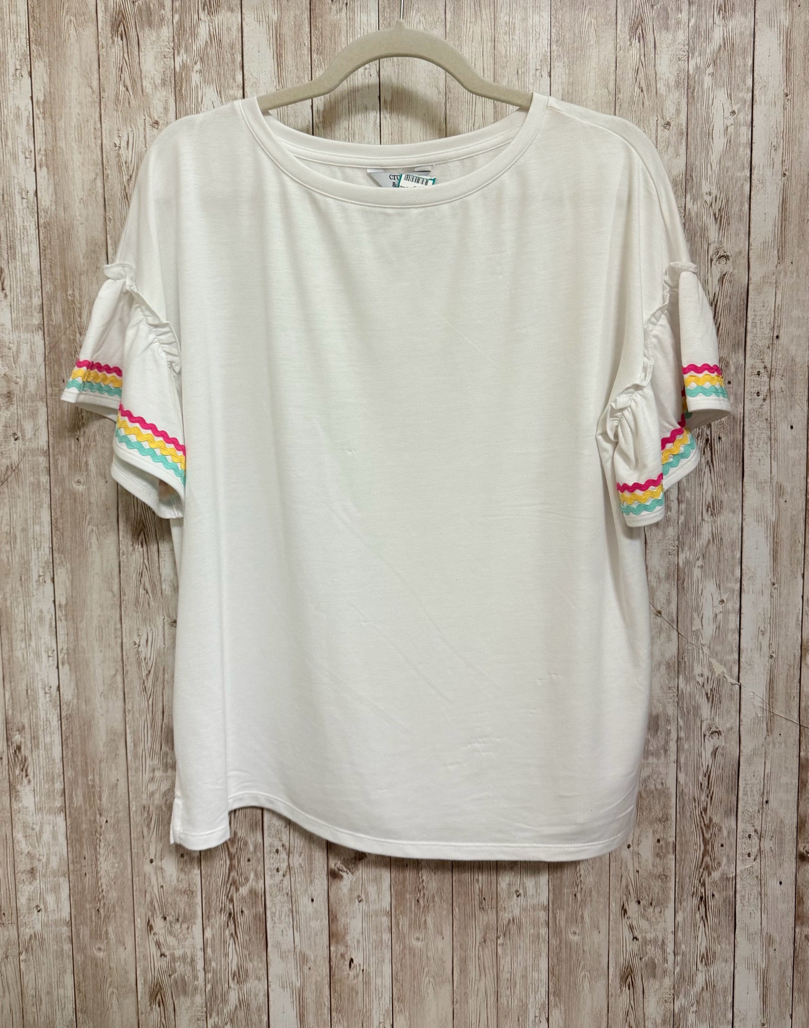 White CROWN & IVY Size M Top