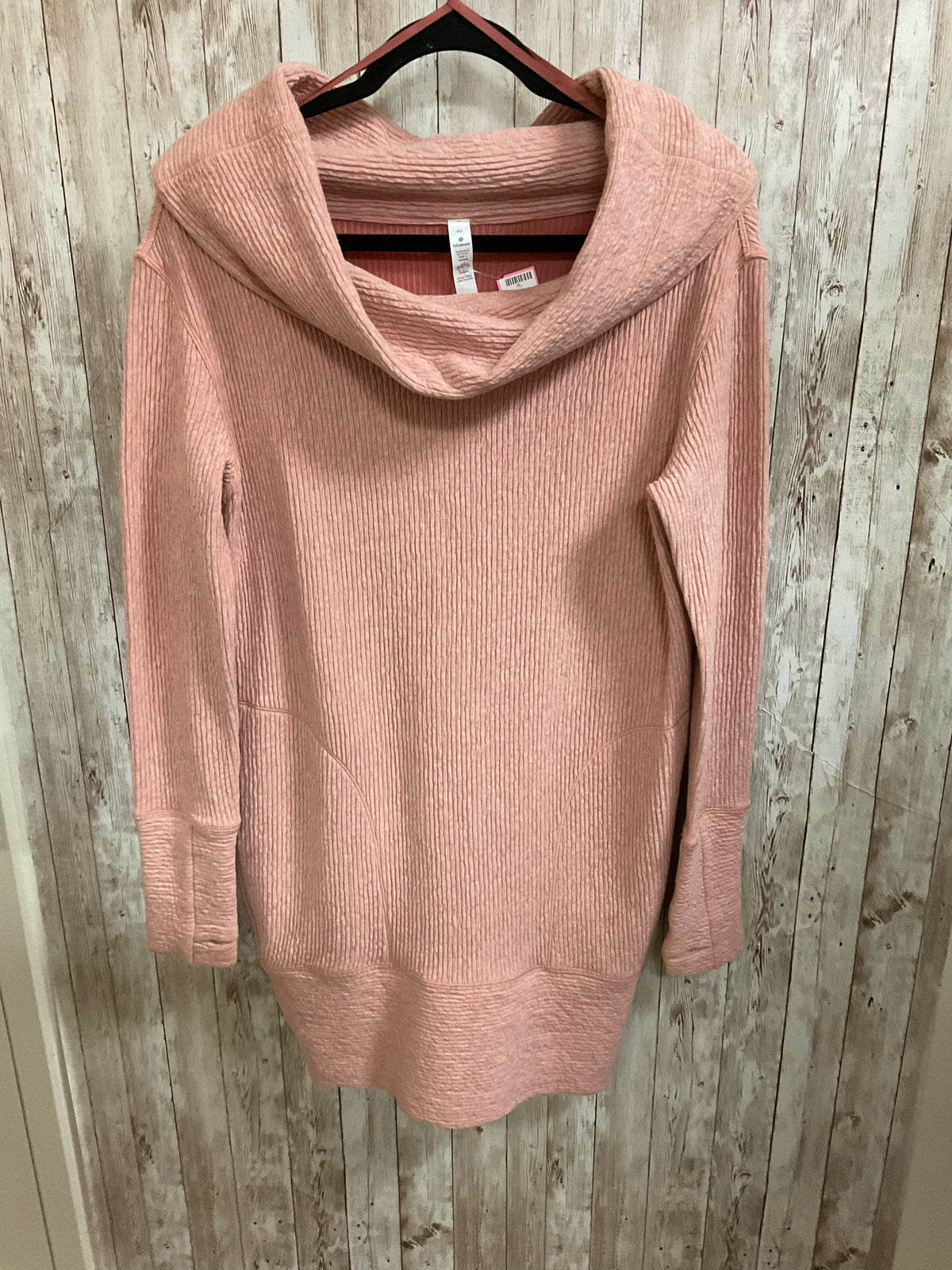 Size XS LULULEMON Light Pink Dress