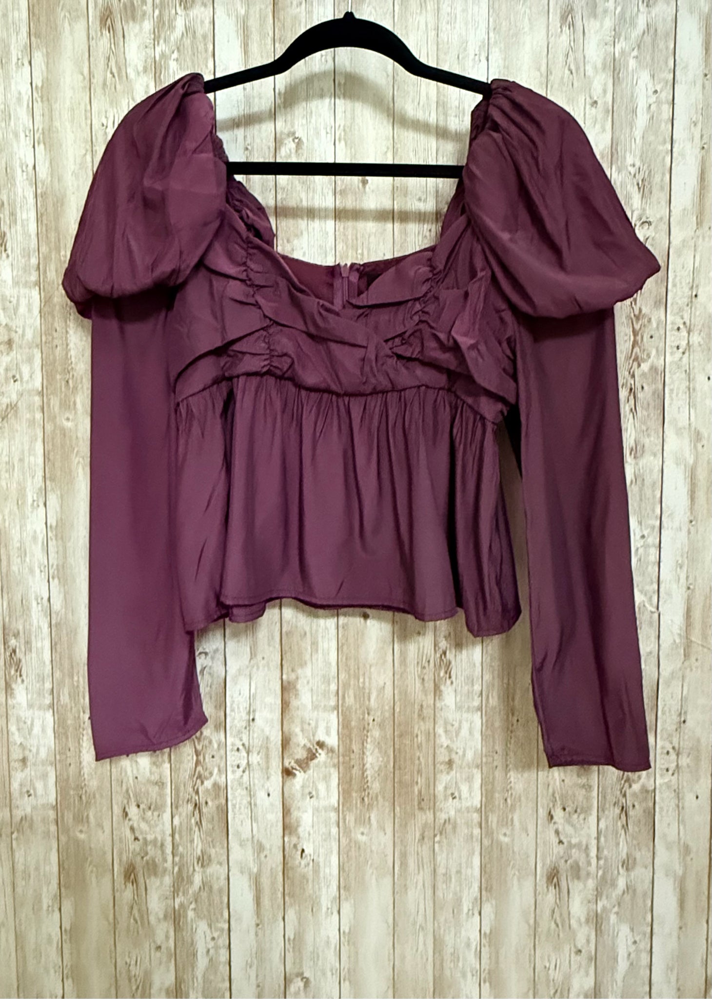 Size M ONTWELFTH Purple Top