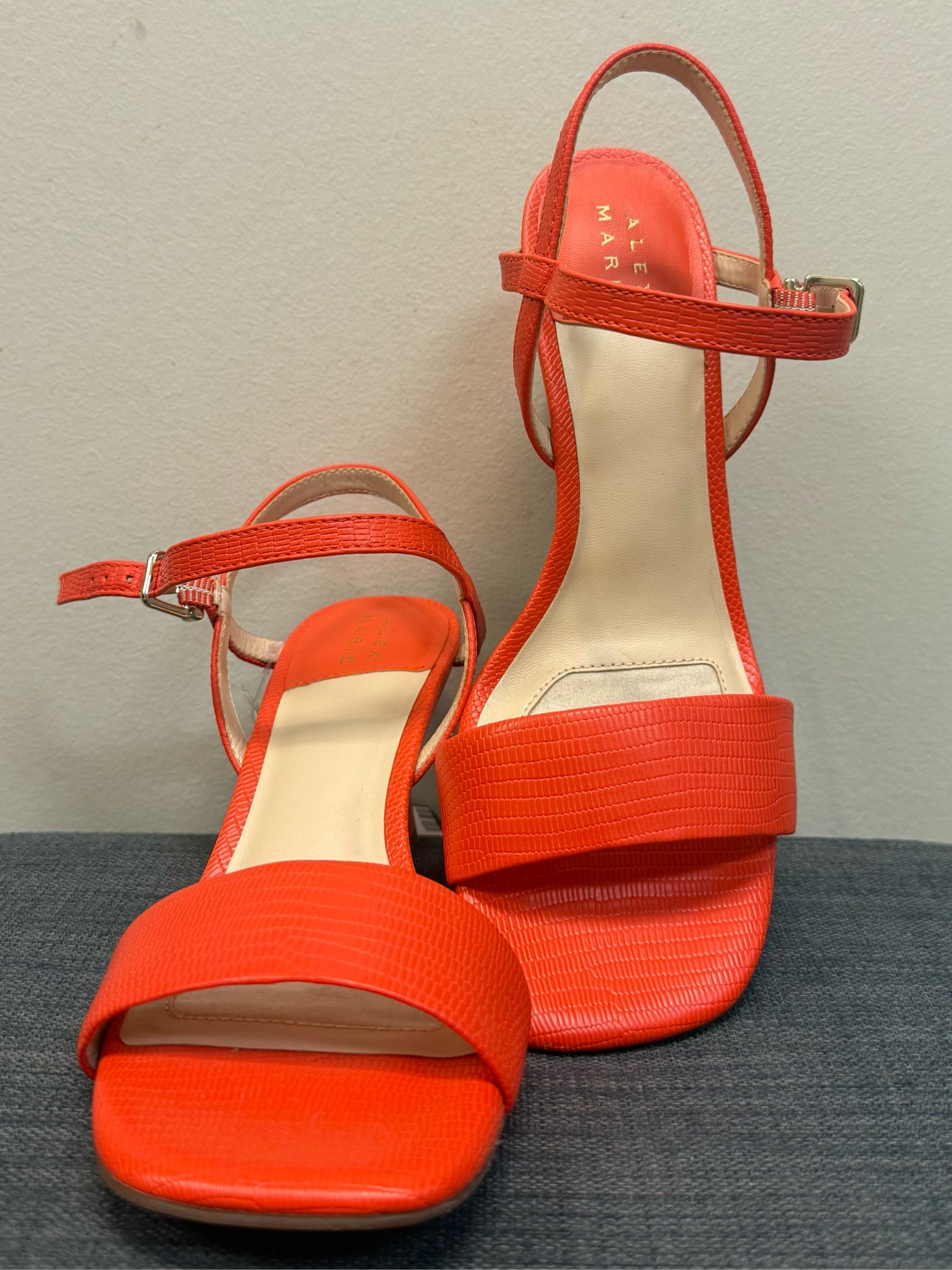 8 ALEX MARIE Orange Wedges