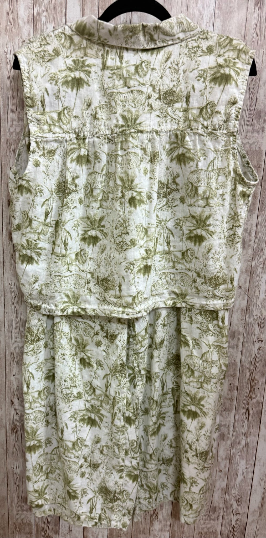 Size L RACHEL ZOE WHITE AND CREAM 2 PC PANT SET