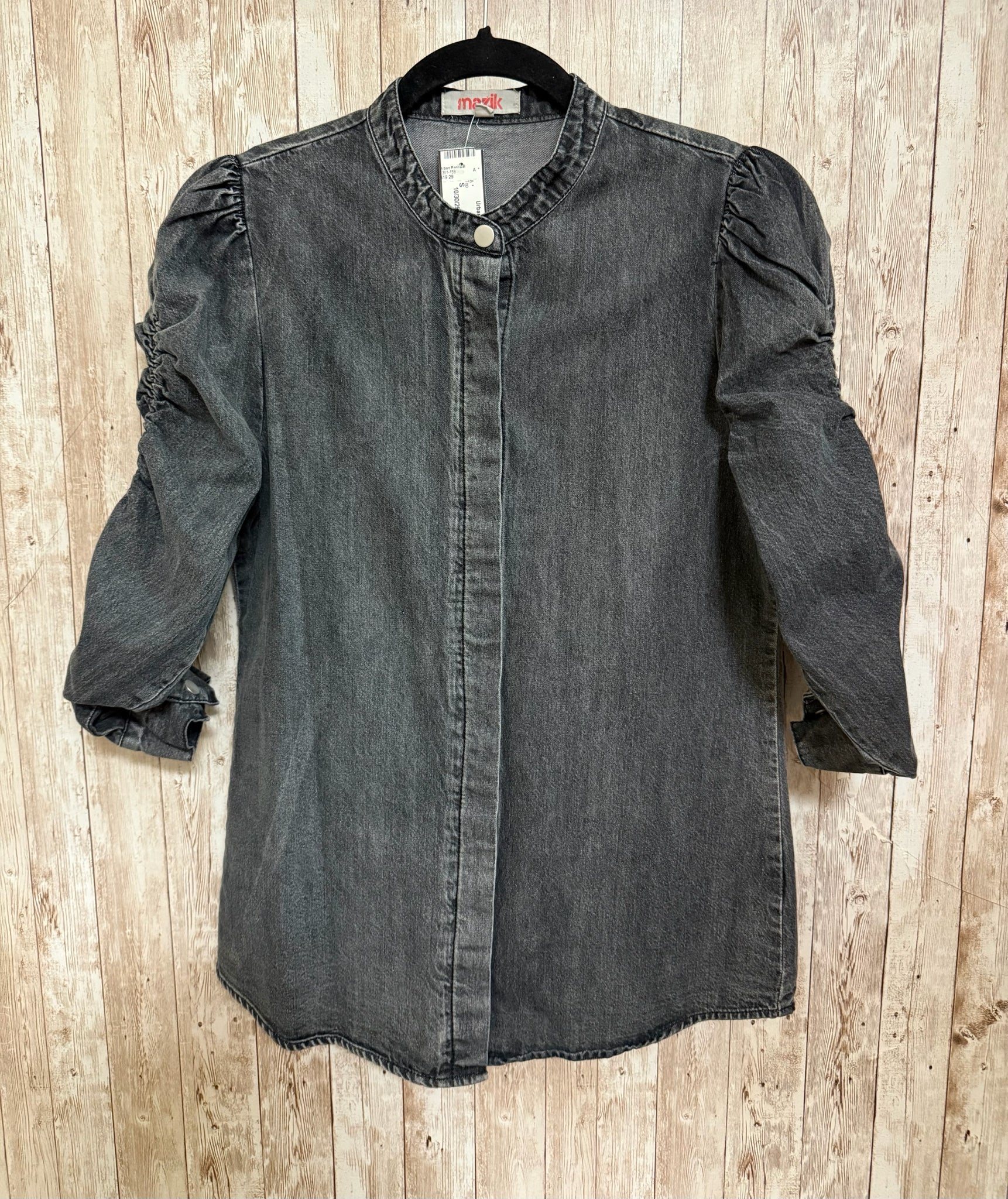 MAZIK Size S Black Top