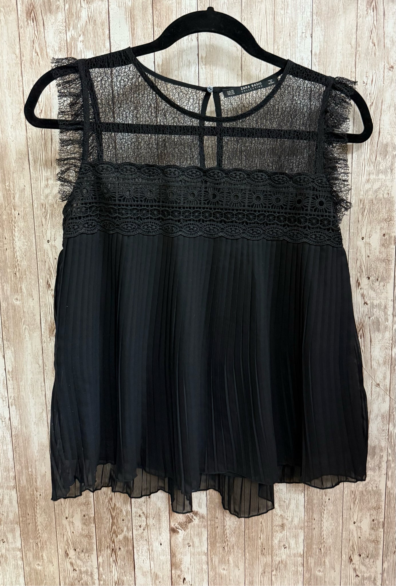 ZARA BASIC Size XS Black Top