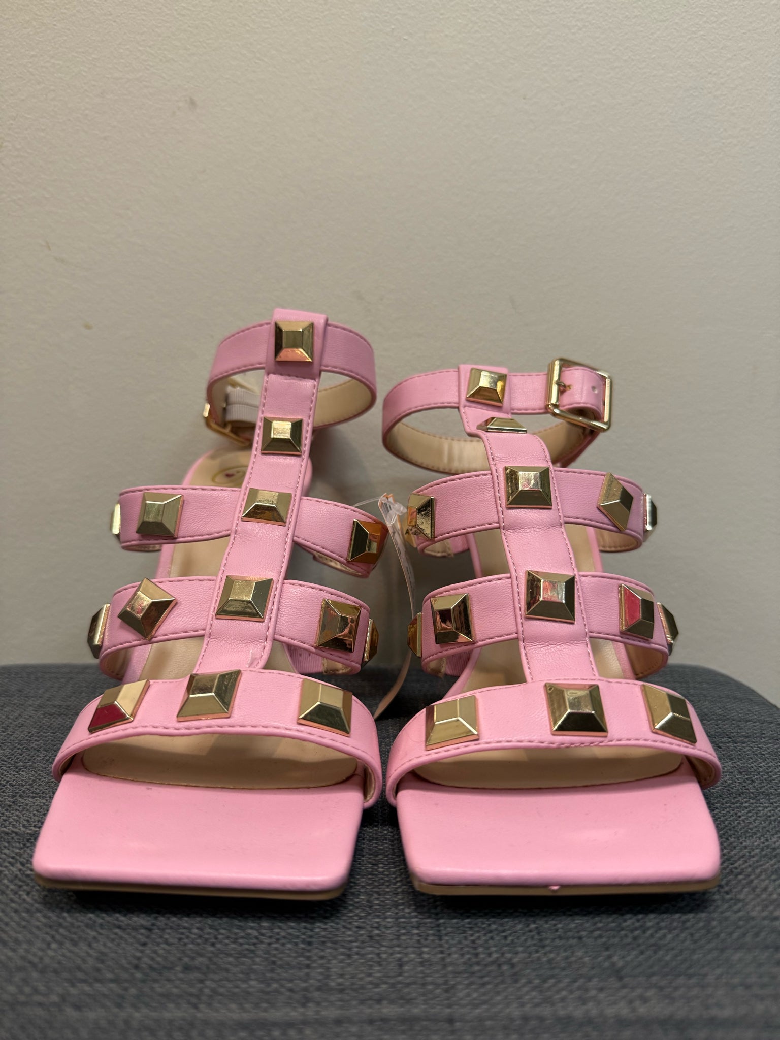 7 D Pink Sandals