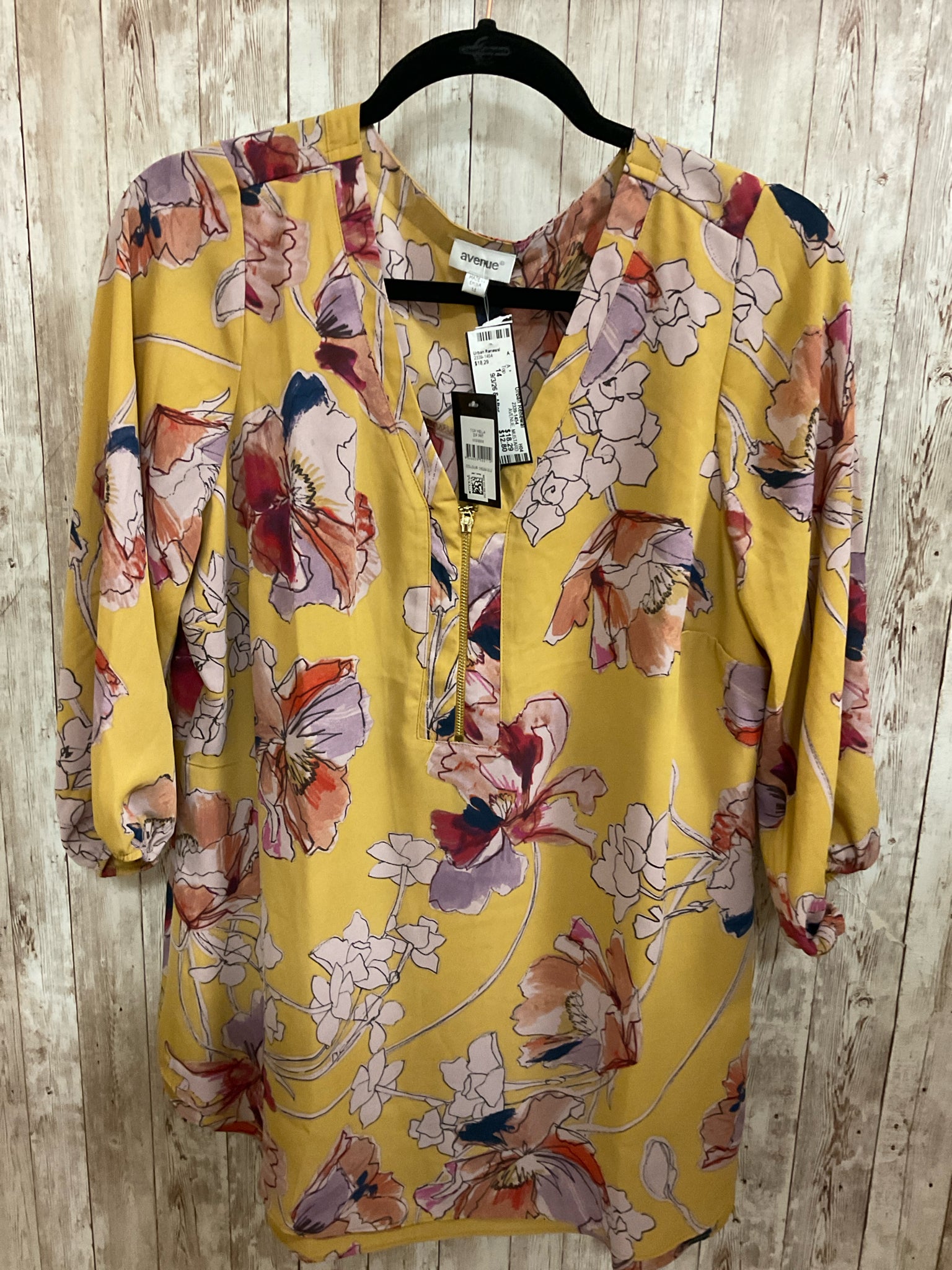 Size 14 AVENUE MUSTARD FLORAL Top