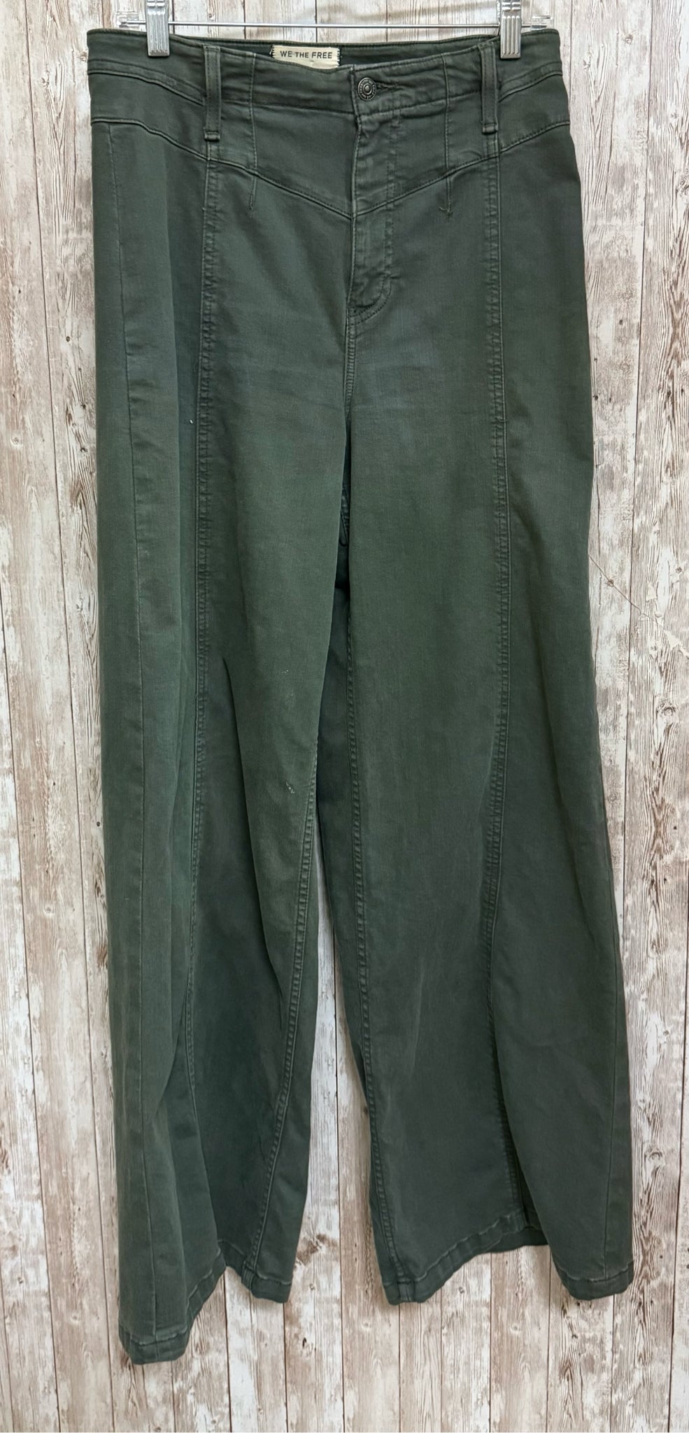 Size 8 WE THE FREE Green Pants