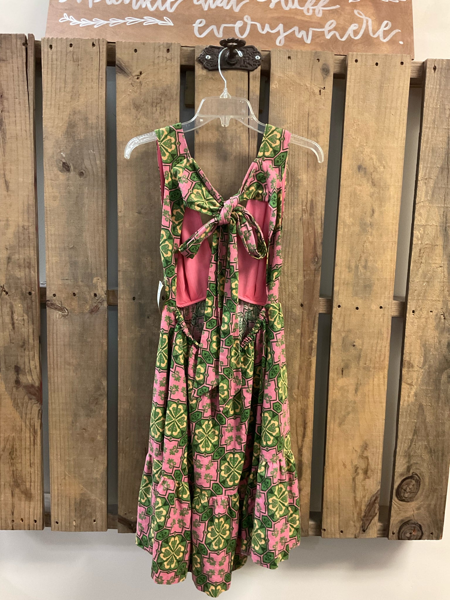 Size S HOUSE OF HARLOW PINK AND GREEN Dress