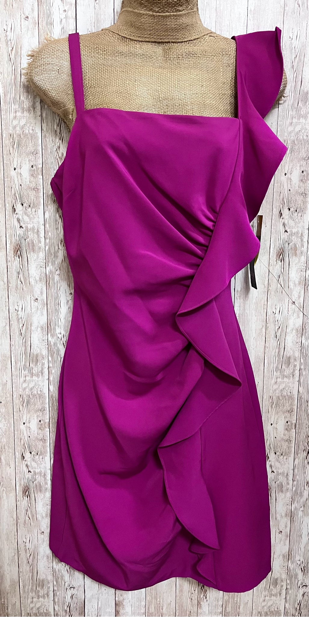 GUESS Size 8 Fuschia Dress