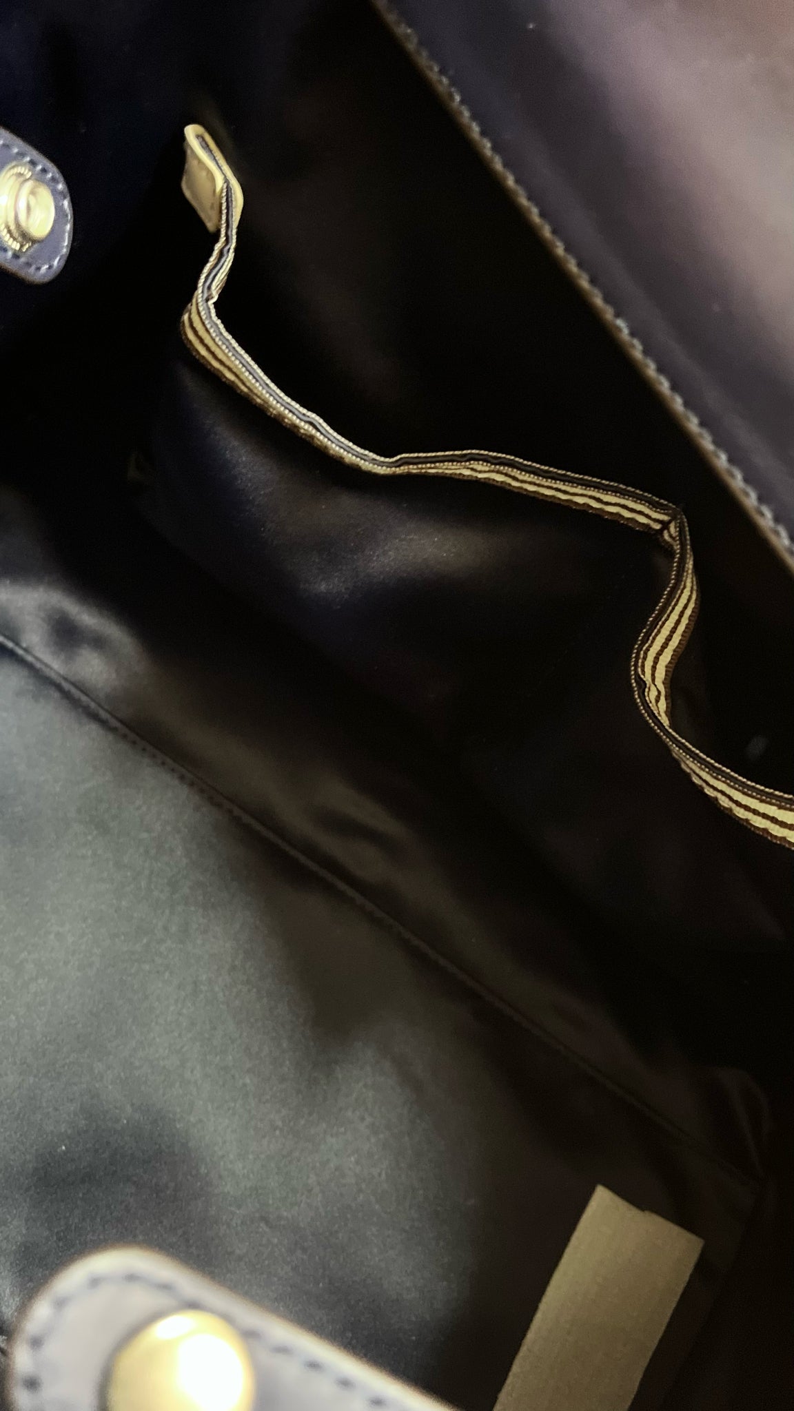 HENRI BENDEL Purse