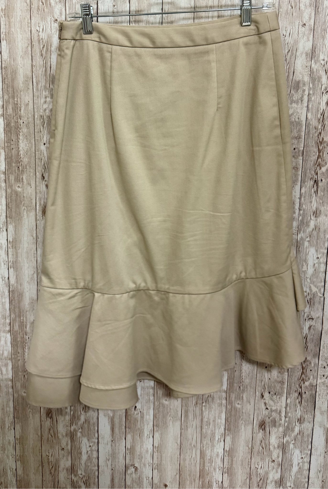 Size 4 BANANA REPUBLIC SAND Skirt