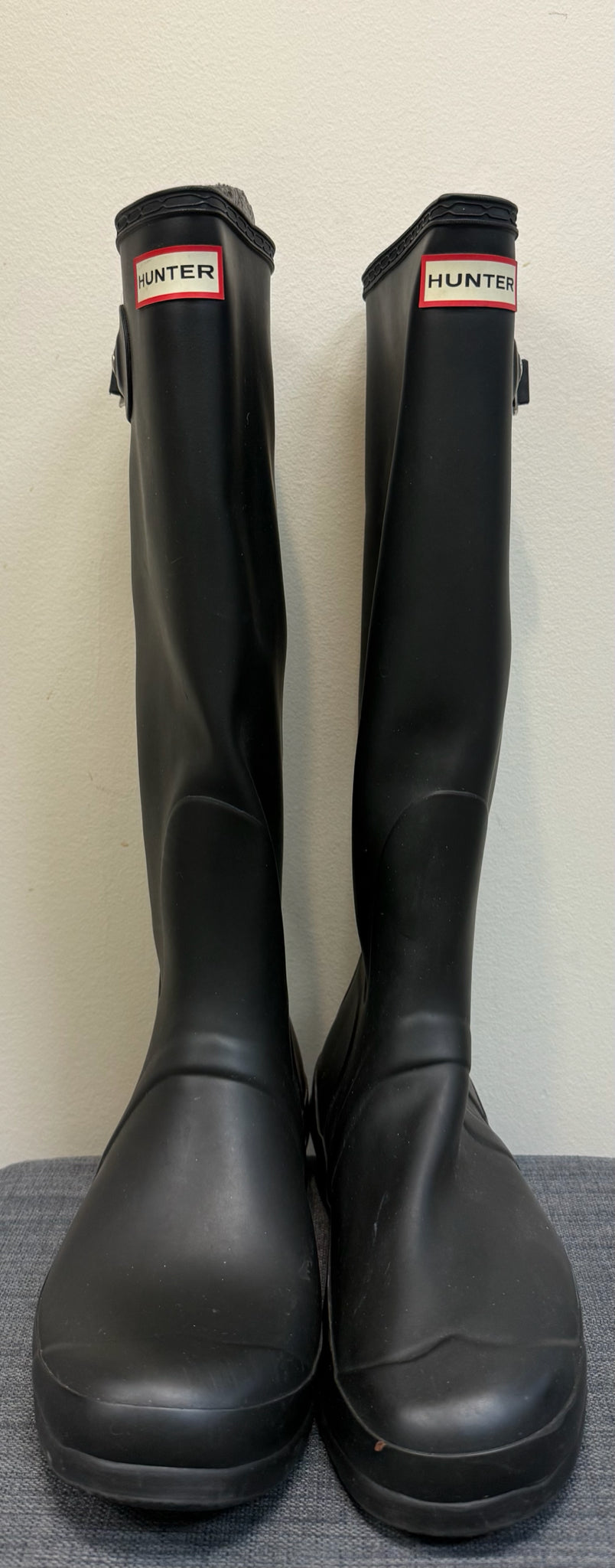 11 HUNTER Black Boots