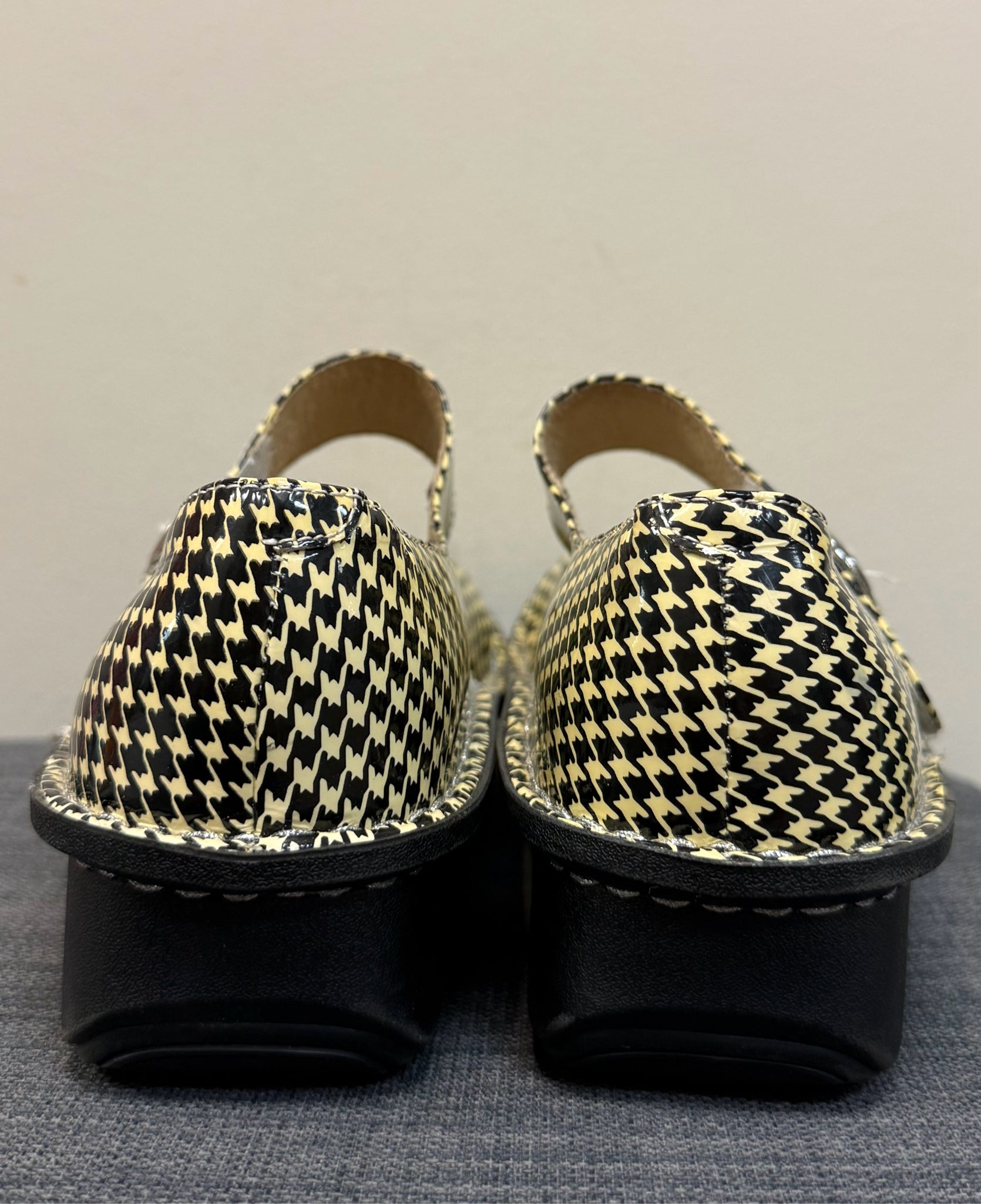 9 ALEGRIA YELLOW AND BLACK SHOES