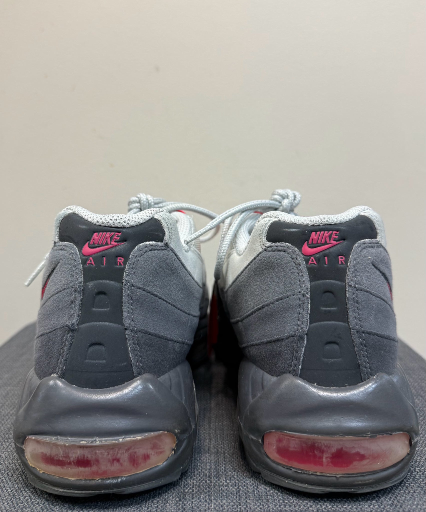 10 NIKE GREY AND PINK SHOES