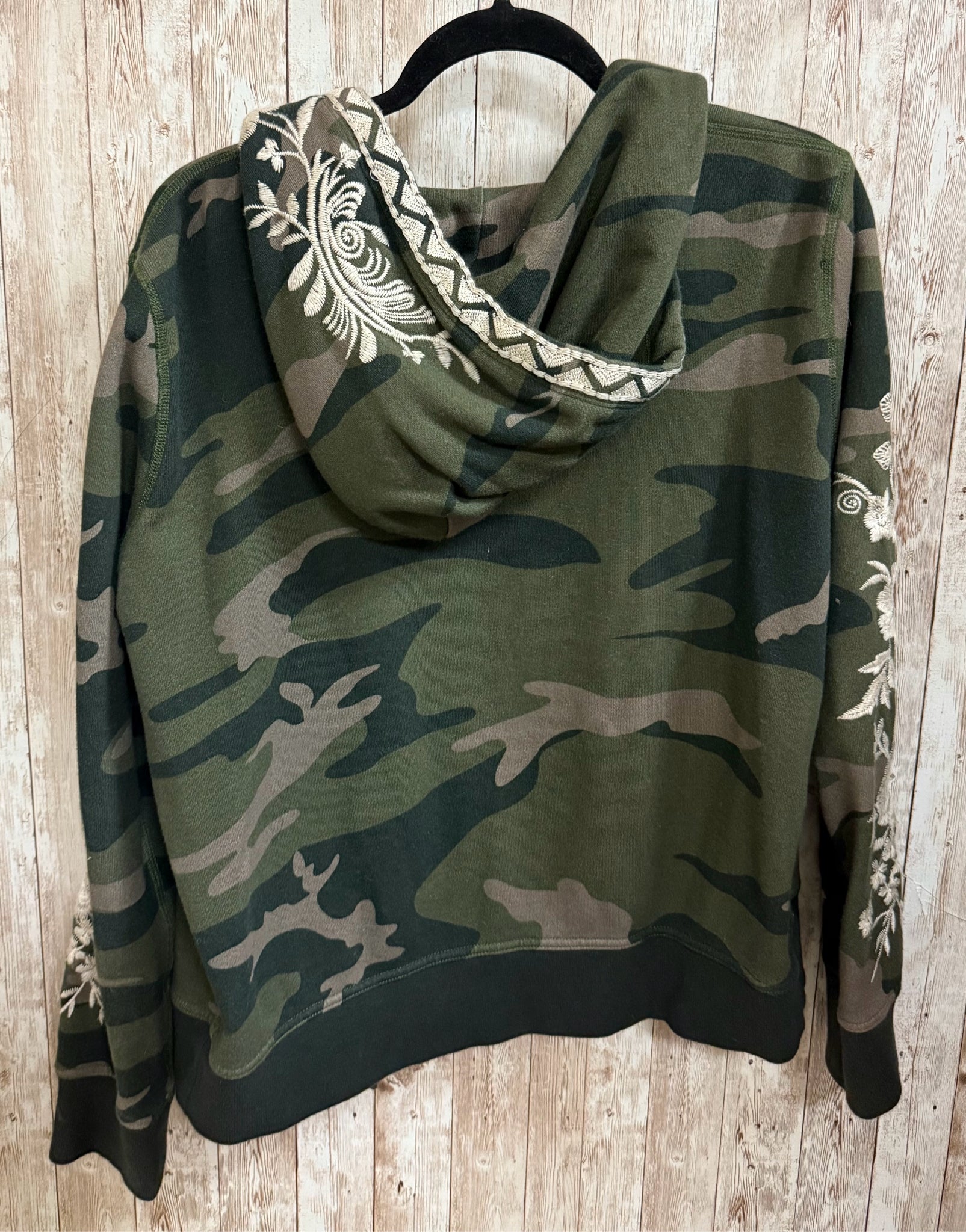 Size M JOHNNY WAS CAMO Jacket
