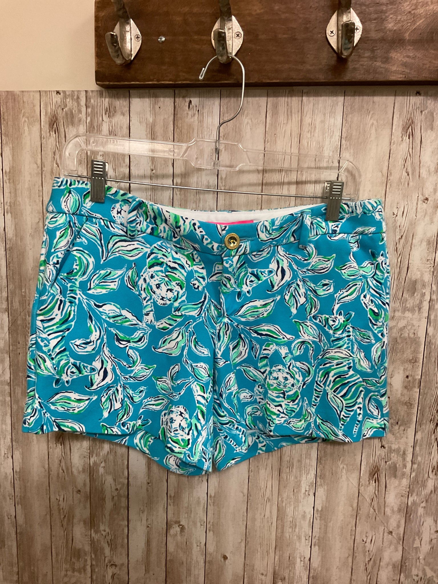 Size 4 LILLY PULITZER Blue Print Shorts