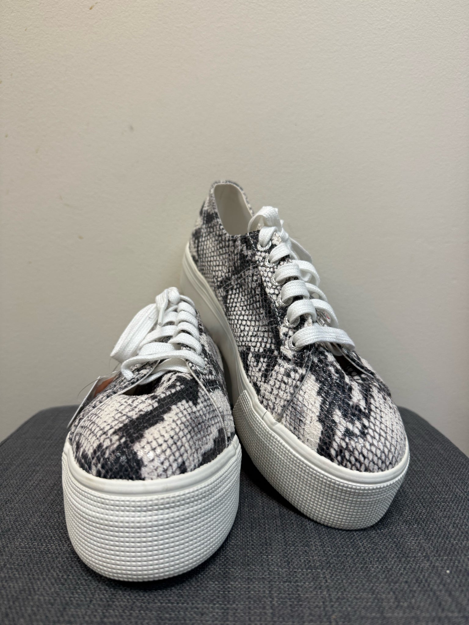 SUPERGA 8 SNAKE SHOES