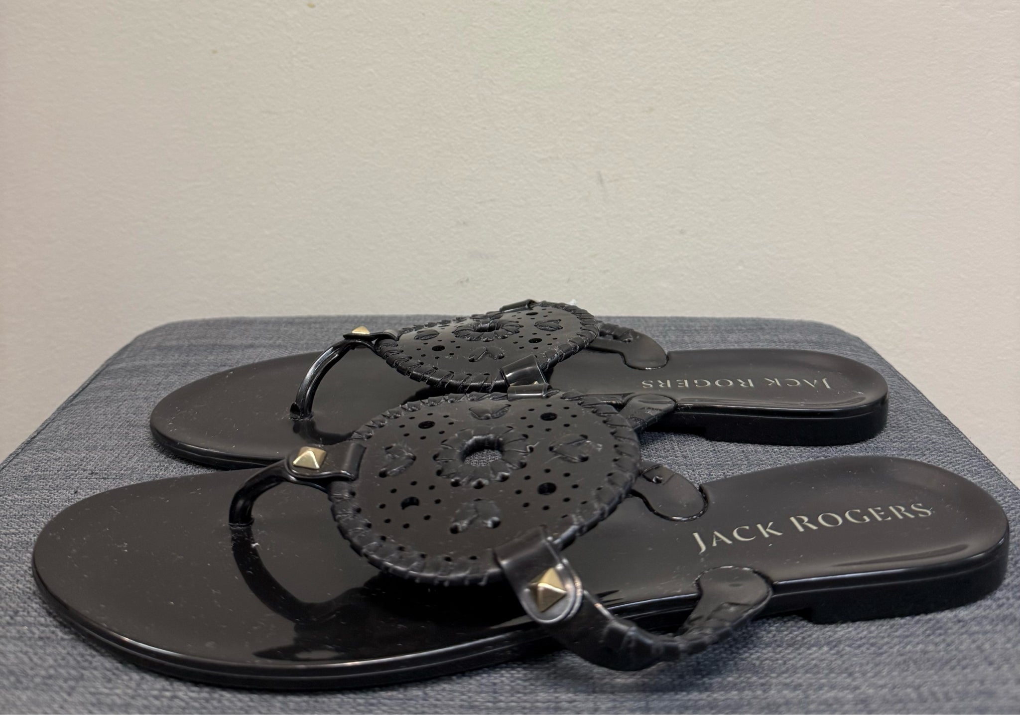 9 JACK ROGERS Black Sandals