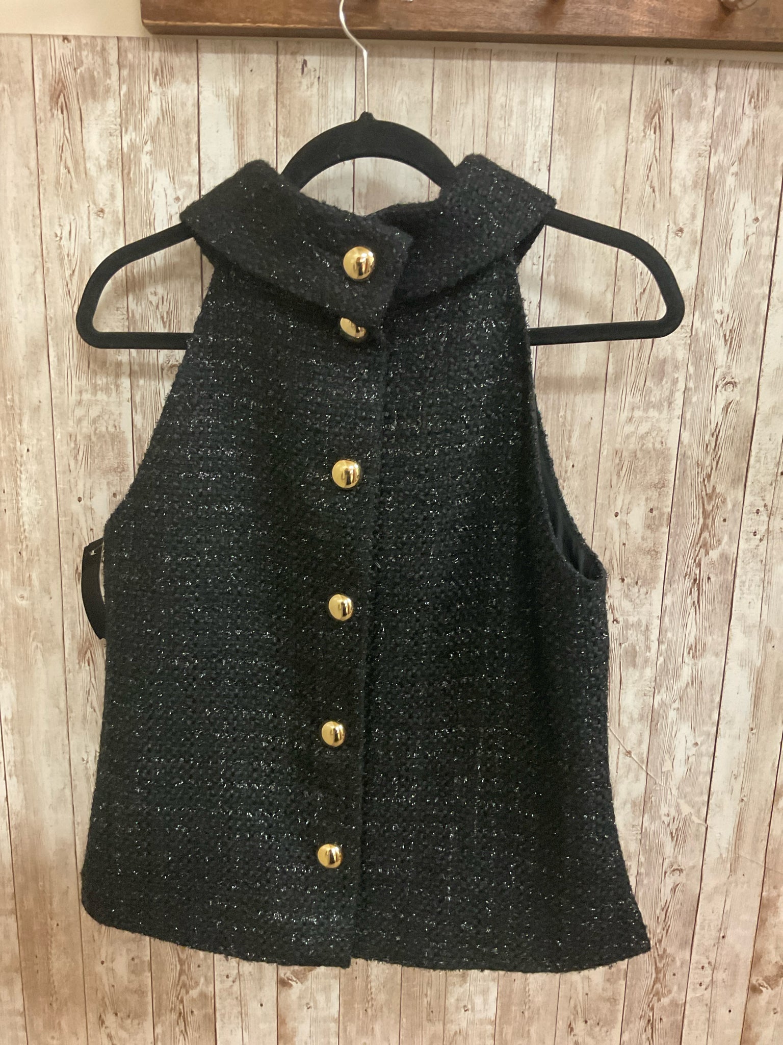 Size M STS Black Top