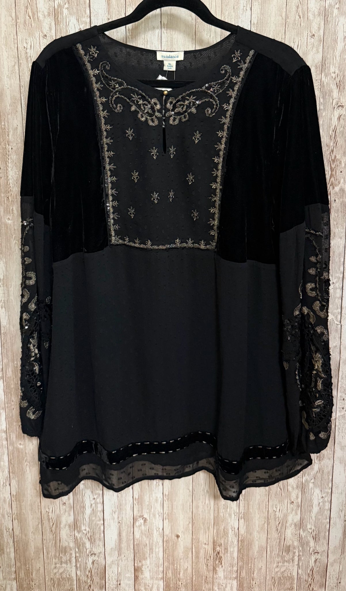 Size XL SUNDANCE Black Top