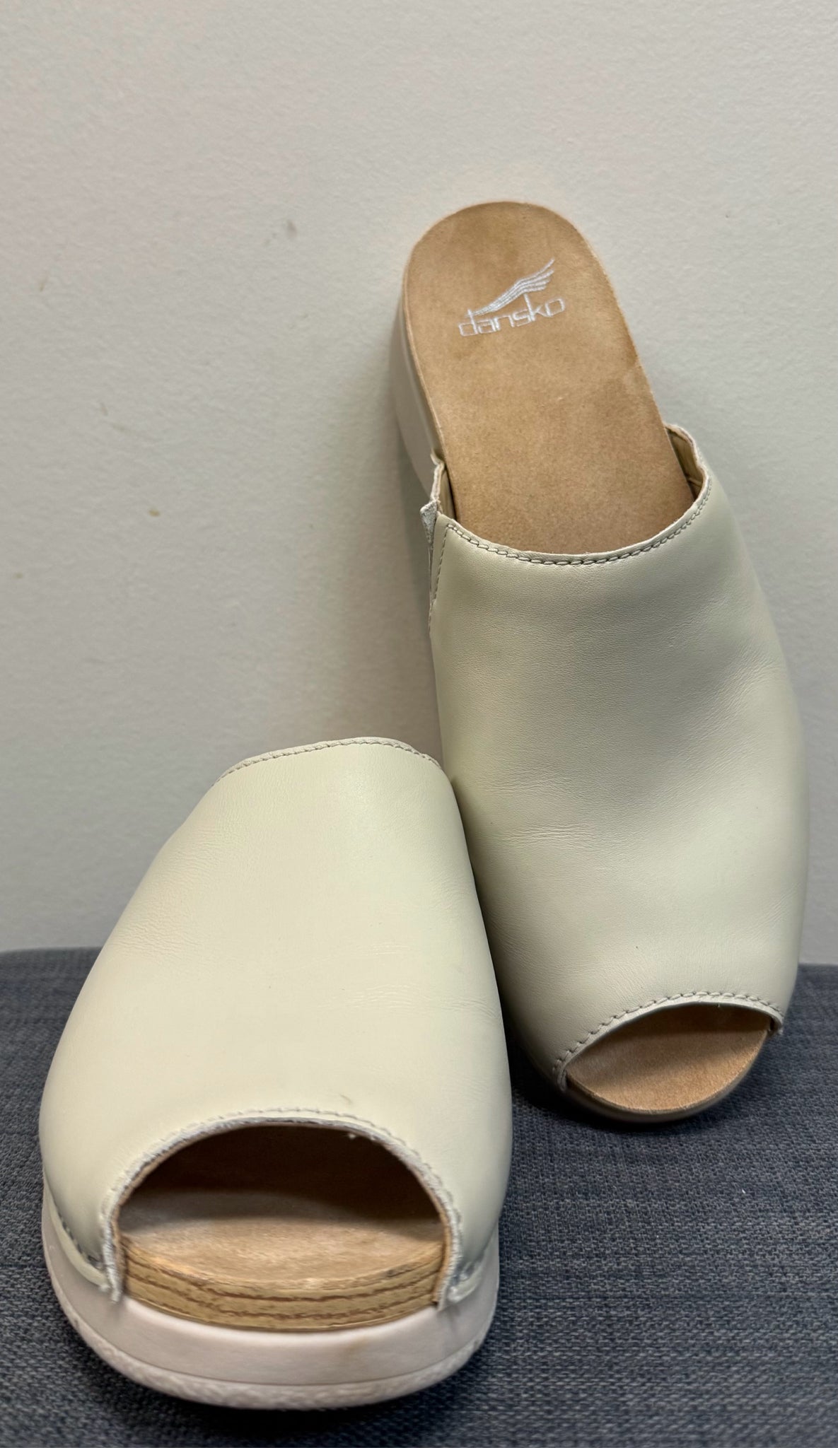 10 DANSKO Beige Sandals