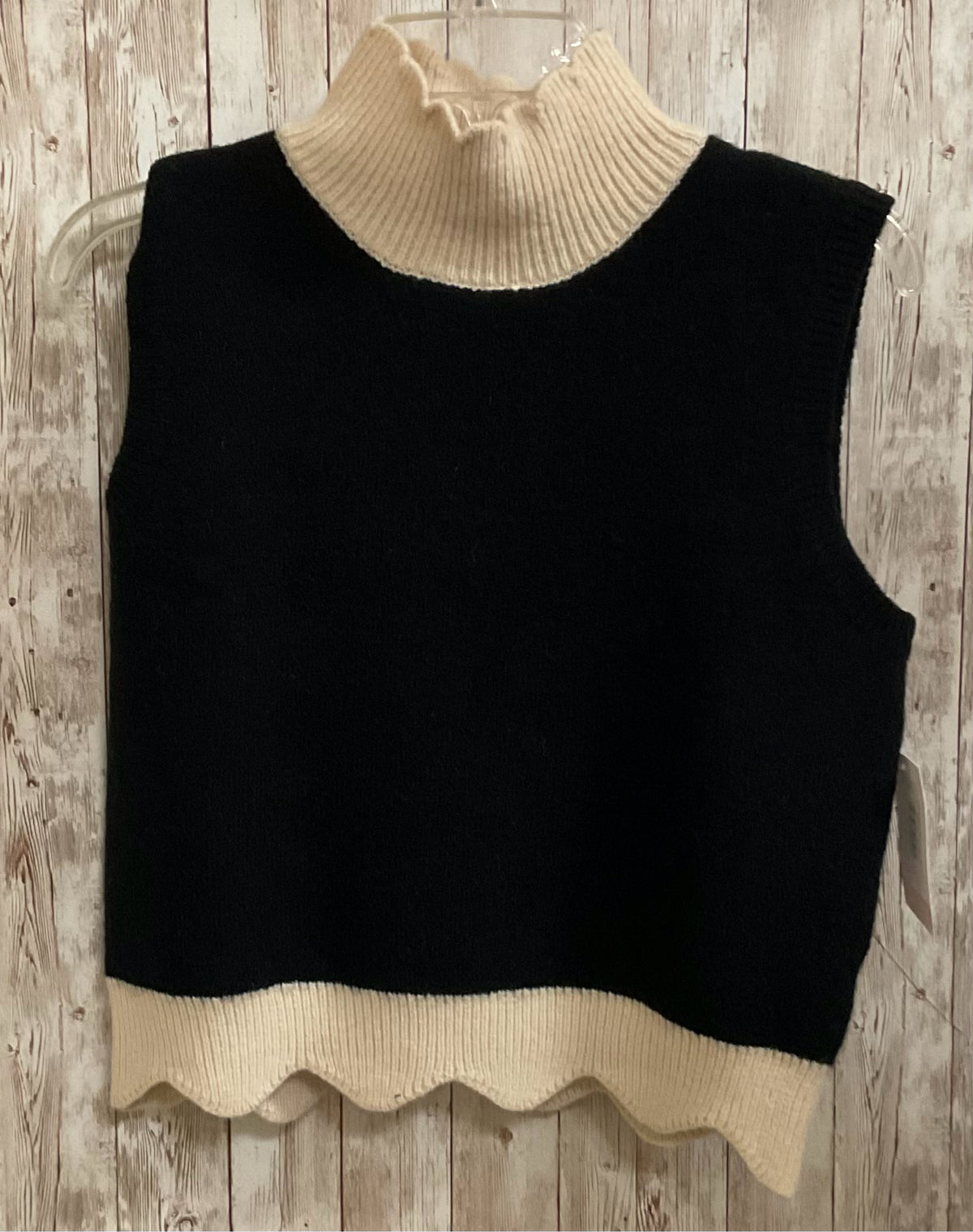 Size M EE:SOME Black and Cream Sweater