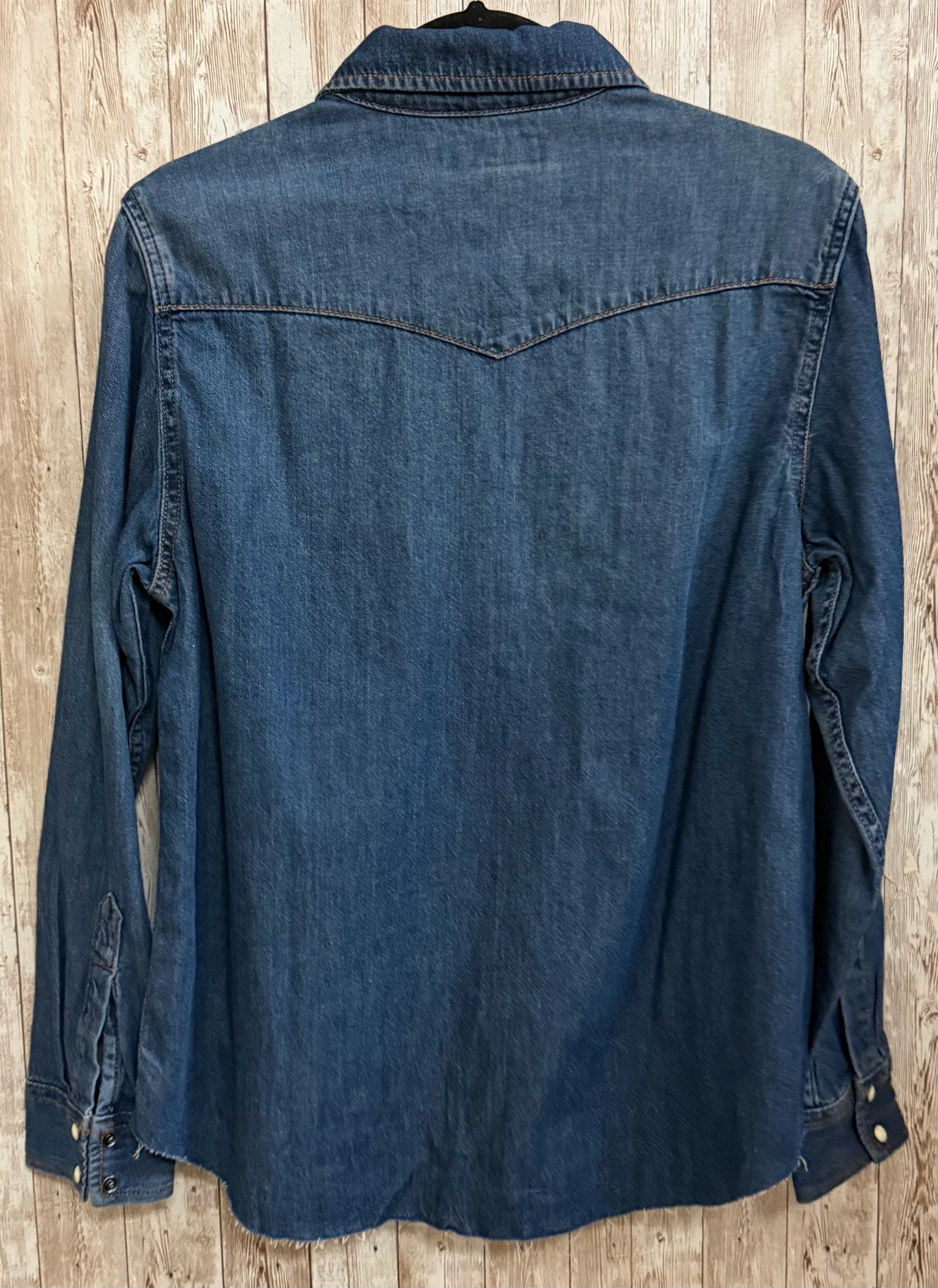 Size M LUCKY BRAND BLUE DENIM Top