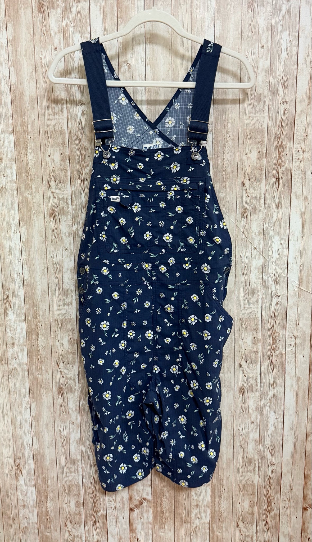 DULUTH TRADING Size M NAVY FLORAL Shorts