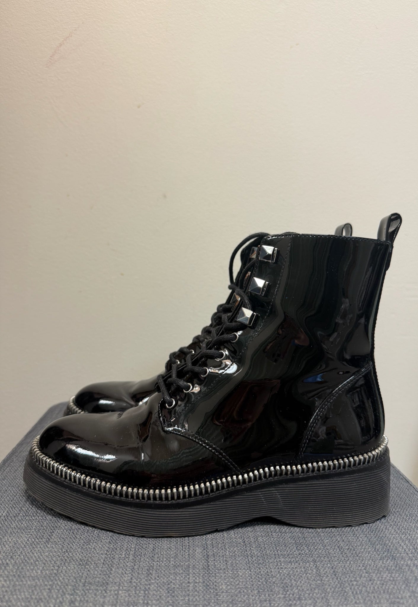 MICHAEL KORS 7 Black Boots