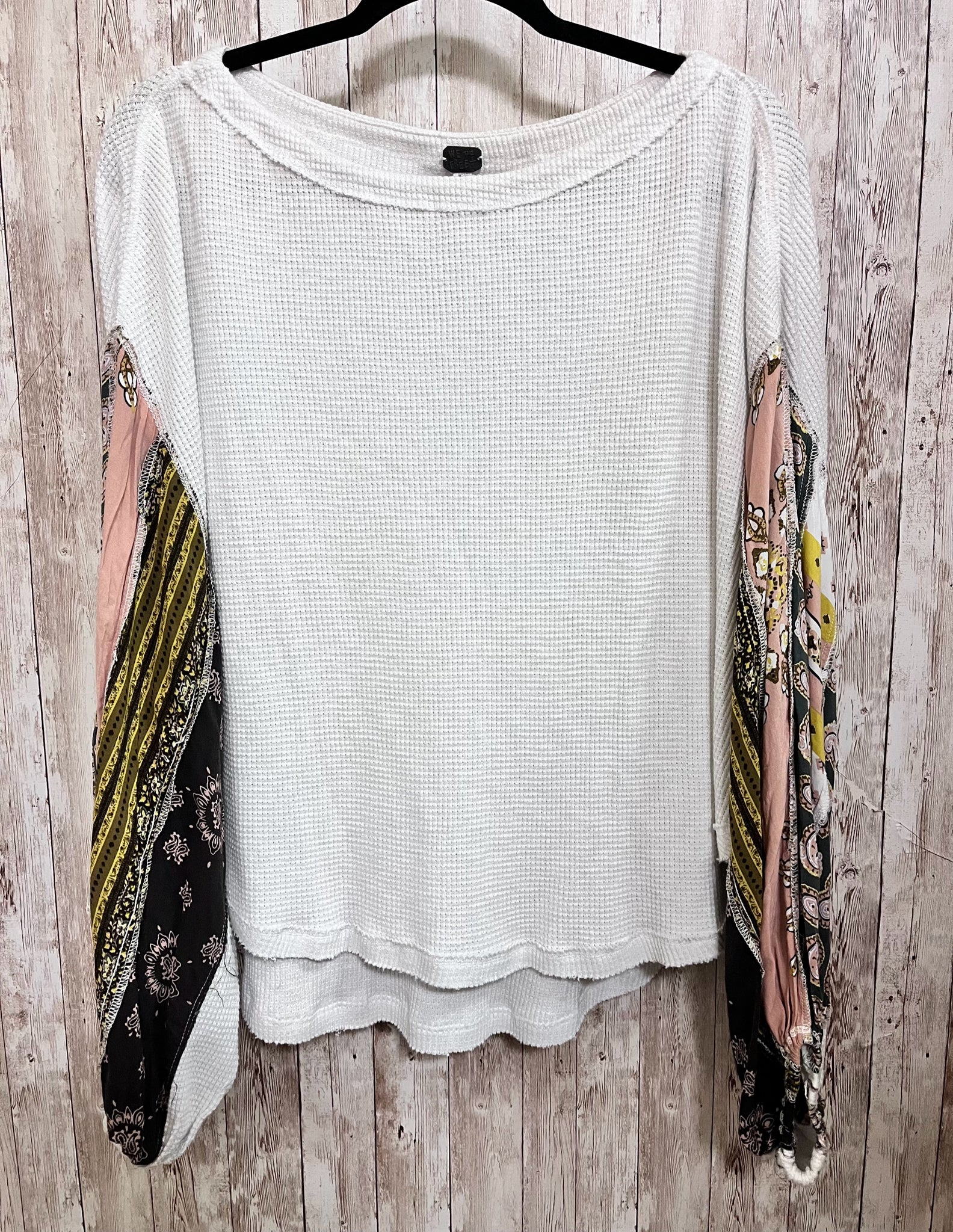 Size M WE THE FREE White Top