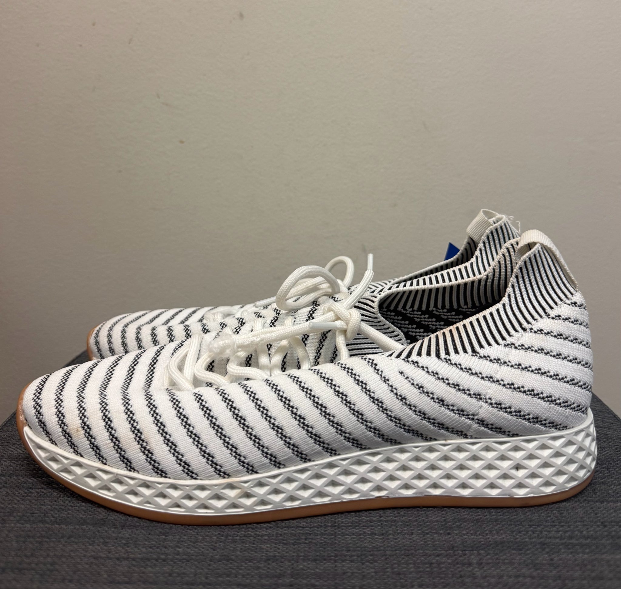 9 J/SLIDES White and Black Sneakers