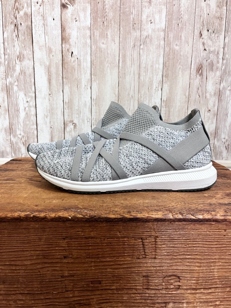 EILEEN FISHER 7.5 Gray Sneakers