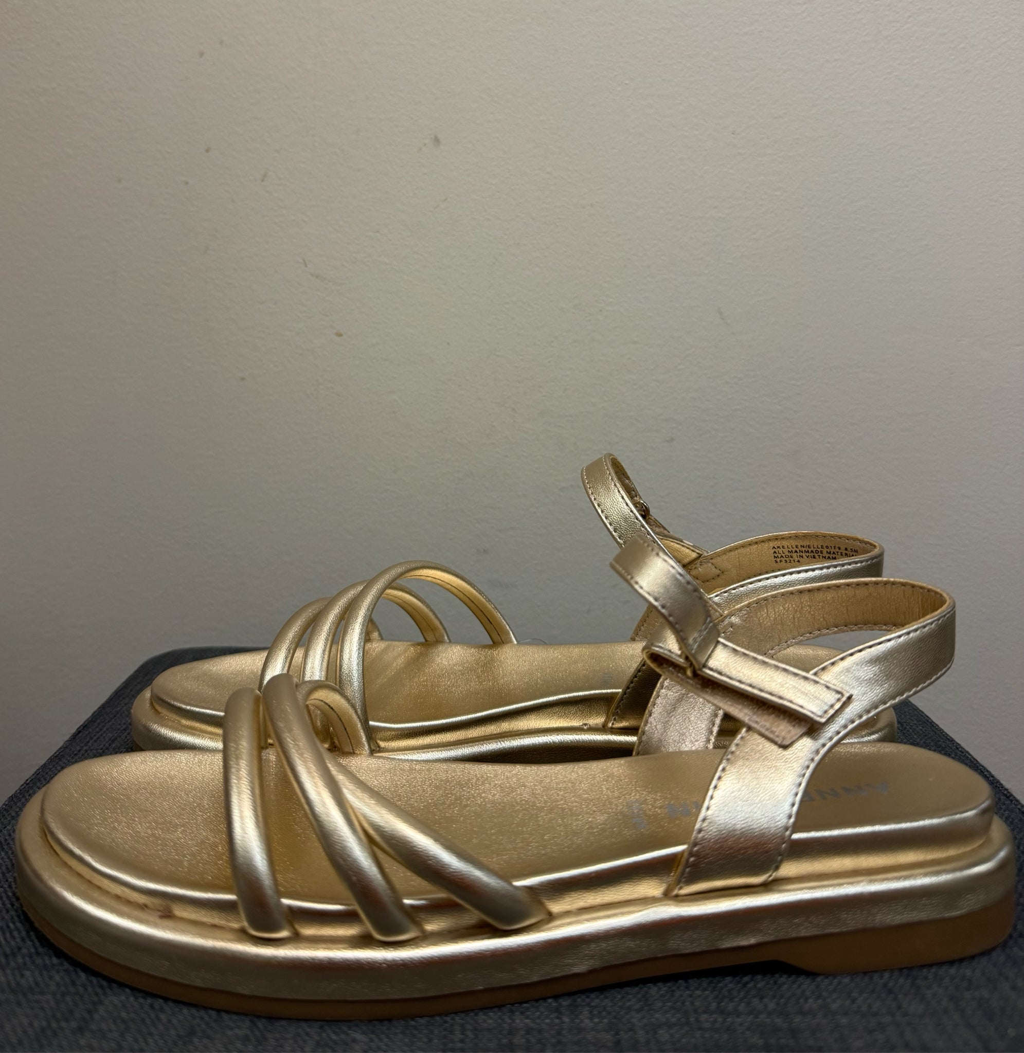 8.5 ANNE KLEIN Gold Sandals