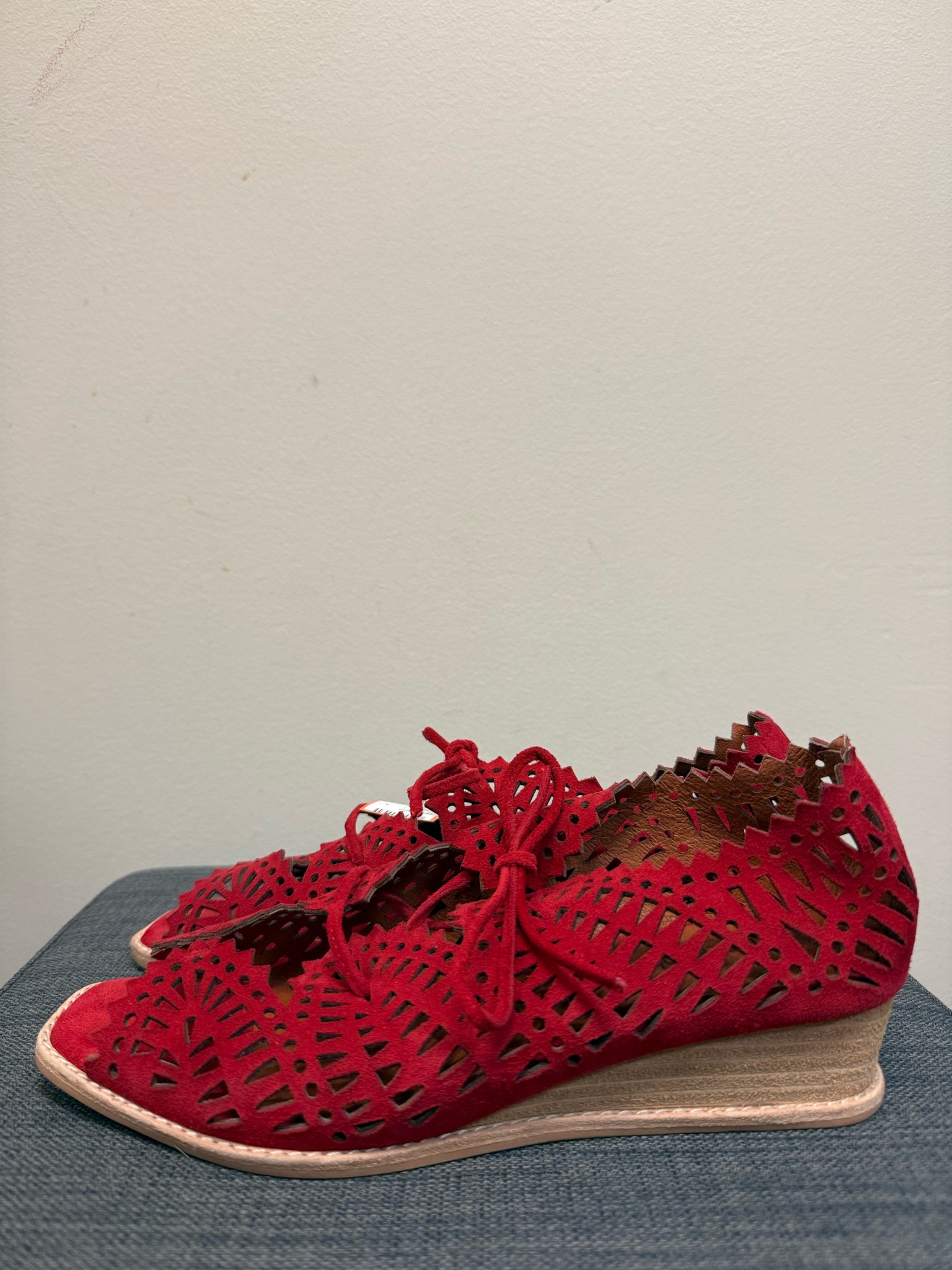JEFFREY CAMPBELL 9 Red SHOES