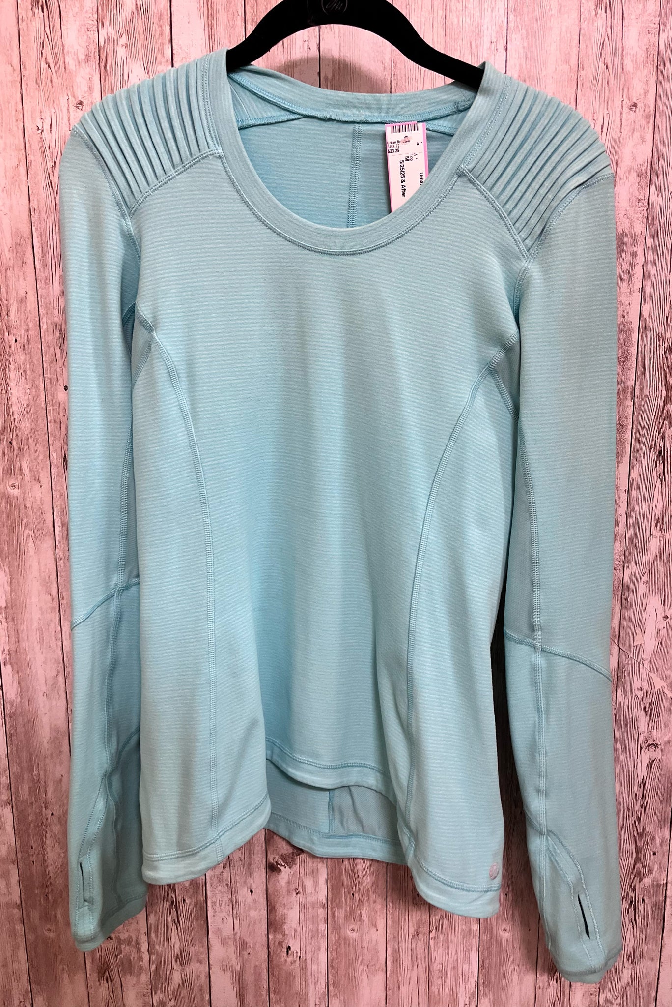 Size M LULULEMON Turquoise Top