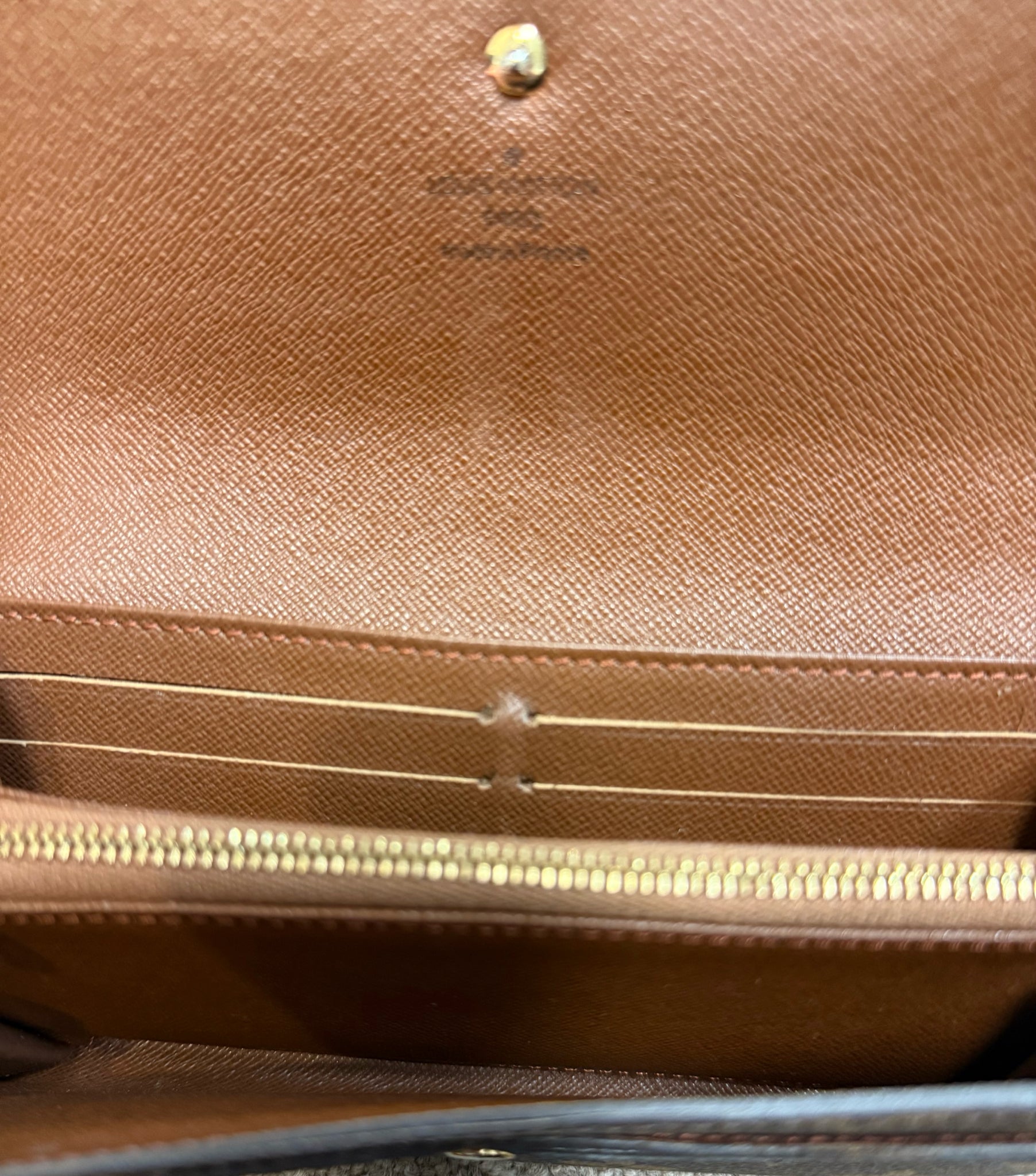 LOUIS VUITTON Wallet