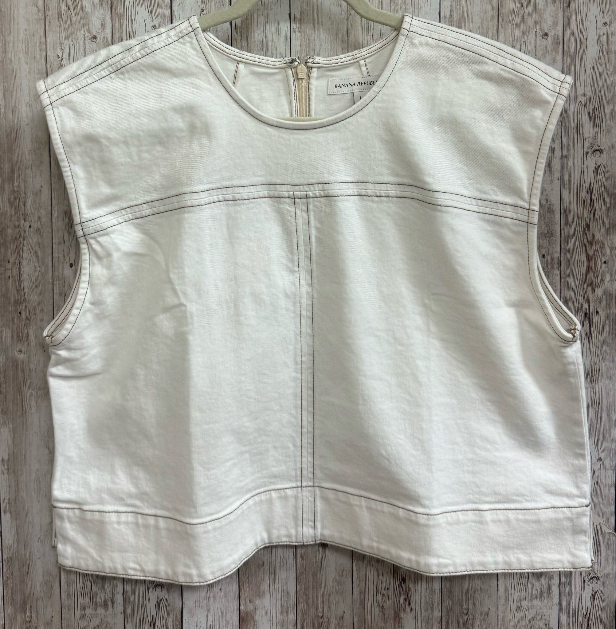 Size L BANANA REPUBLIC Cream Top