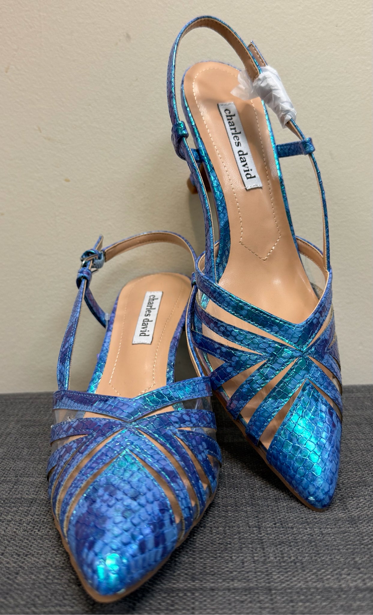 9 CHARLES DAVID Blue SHOES