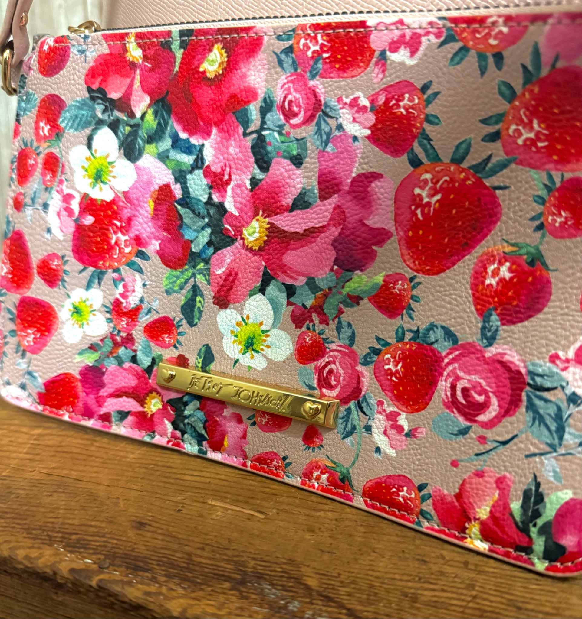 BETSEY JOHNSON Tote