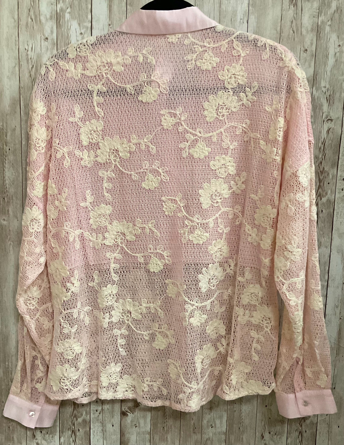 Size M J.NNA PINK AND CREAM FLORAL Top