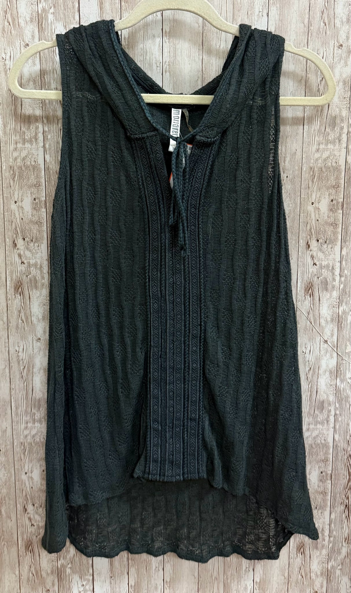 Size M MONORELLO Olive Top