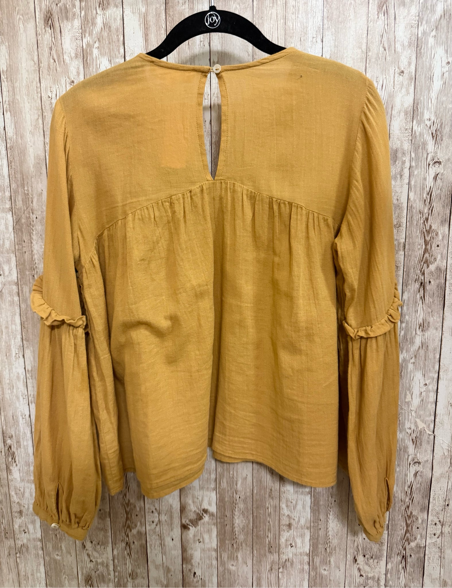 Size M TALORA Mustard Top