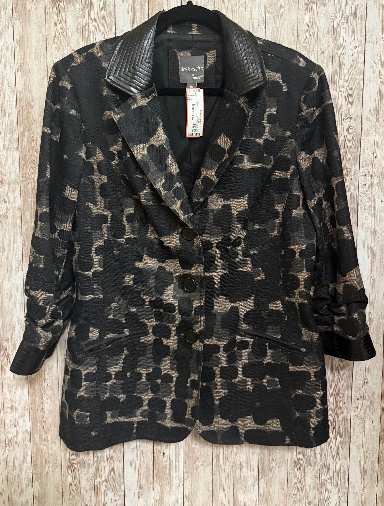 ANTHRACITE Size 16 BLACK AND TAN Blazer