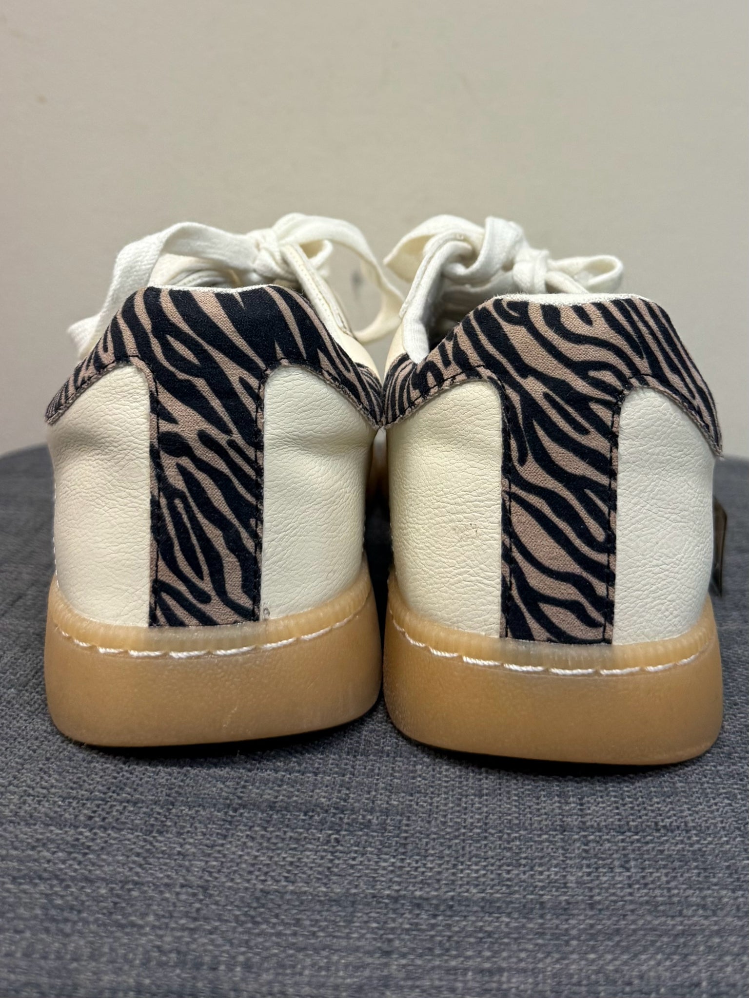 8.5 MIA White Sneakers