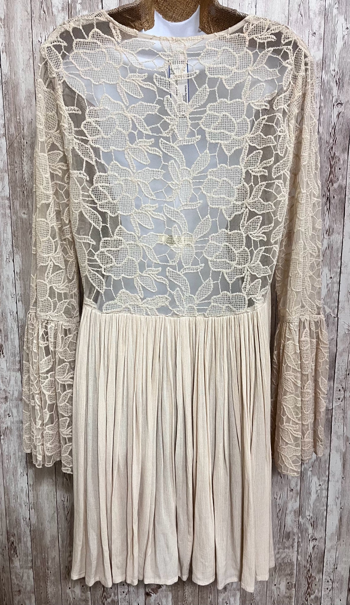 FREE PEOPLE Size L Cream Top