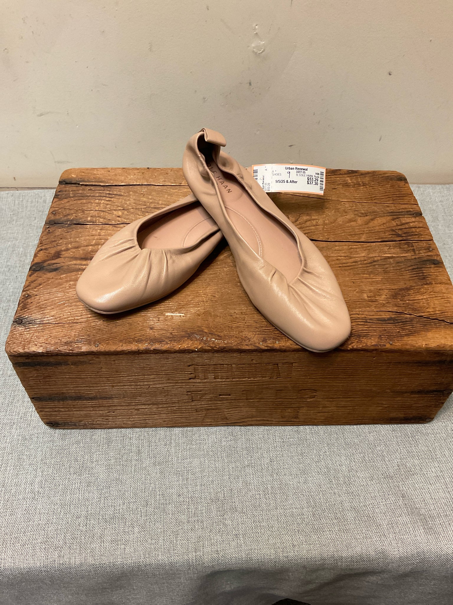 COLE HAAN 9 Nude SHOES
